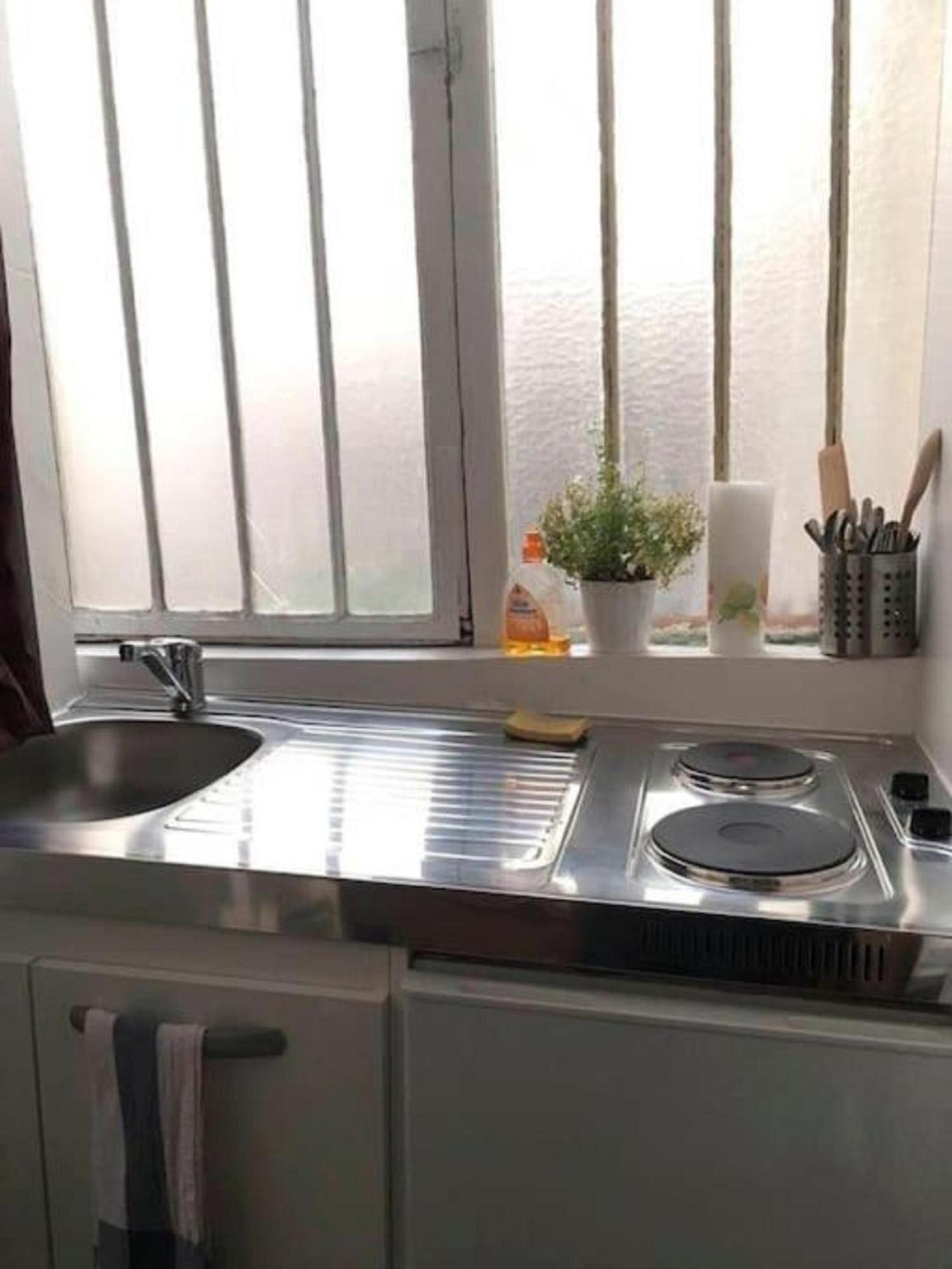 Maisonnette Studio Sur Cour Párizs Kültér fotó